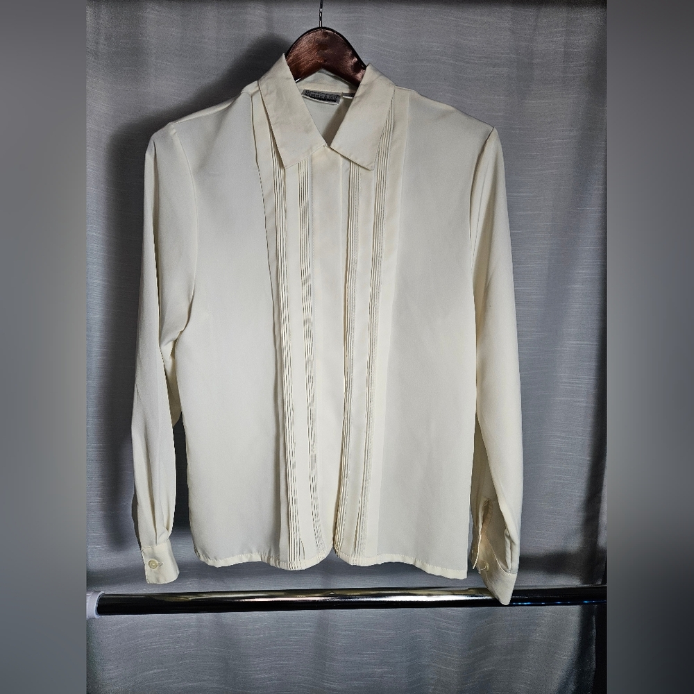 VTG Blouse Ivory Pleat Hidden Button Shirt 12 CHRISTIE JILL Work